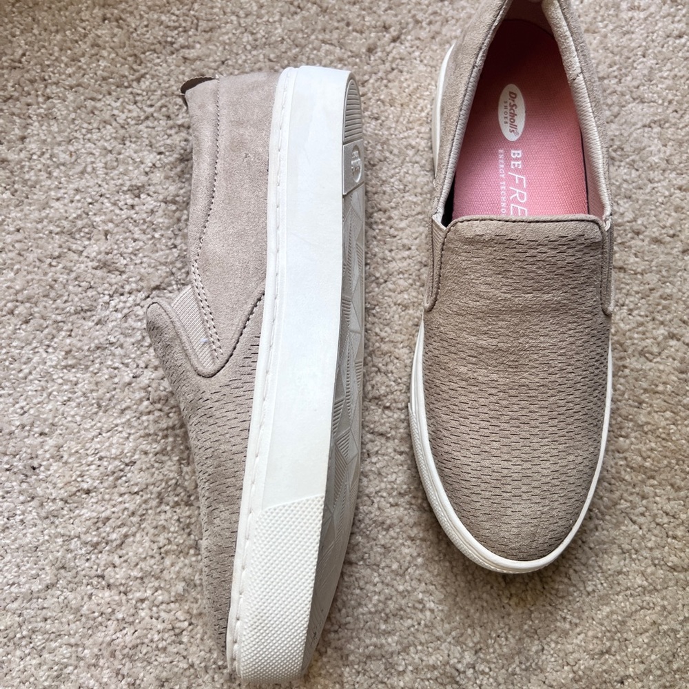 Be Free slip-on shoes